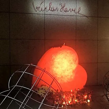 酒店 潘普鲁洪尼斯图利酒店 3*