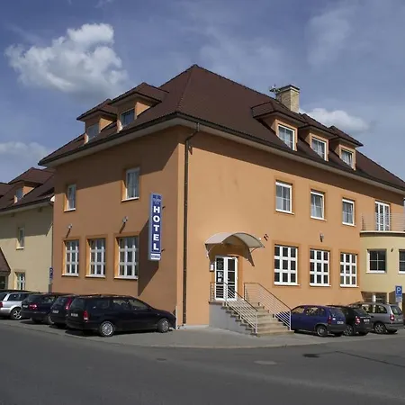 Hotel Tulipan Průhonice