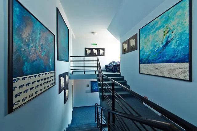 潘普鲁洪尼斯图利酒店 酒店 普鲁奥尼斯